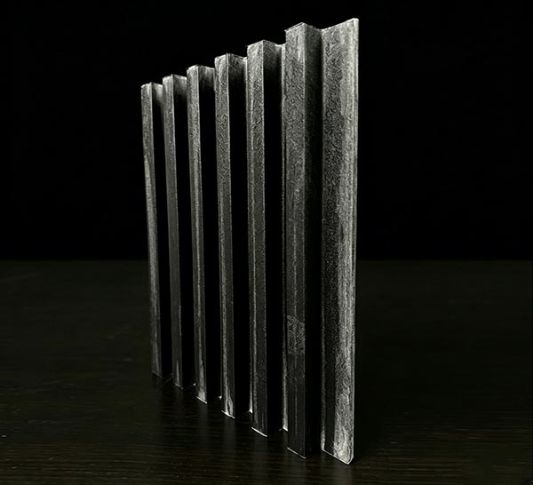 U-shaped six-slot grille